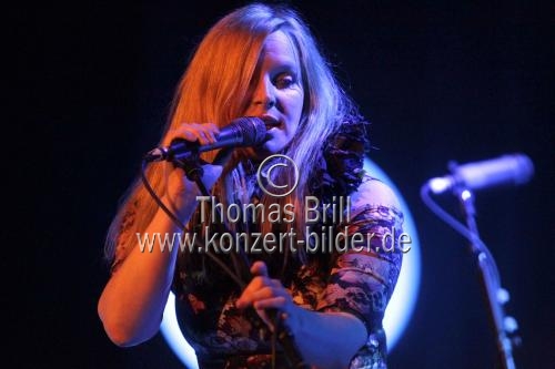 Deutsche Musikerin Judith Holofernes gastiert auf ihrer 